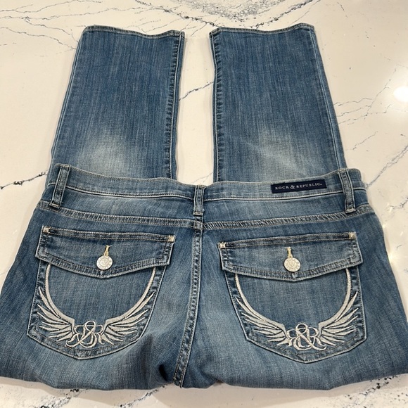 Rock & Republic Kendall Straight Distressed Stretch w/ no Holes sz.14 - Picture 8 of 10